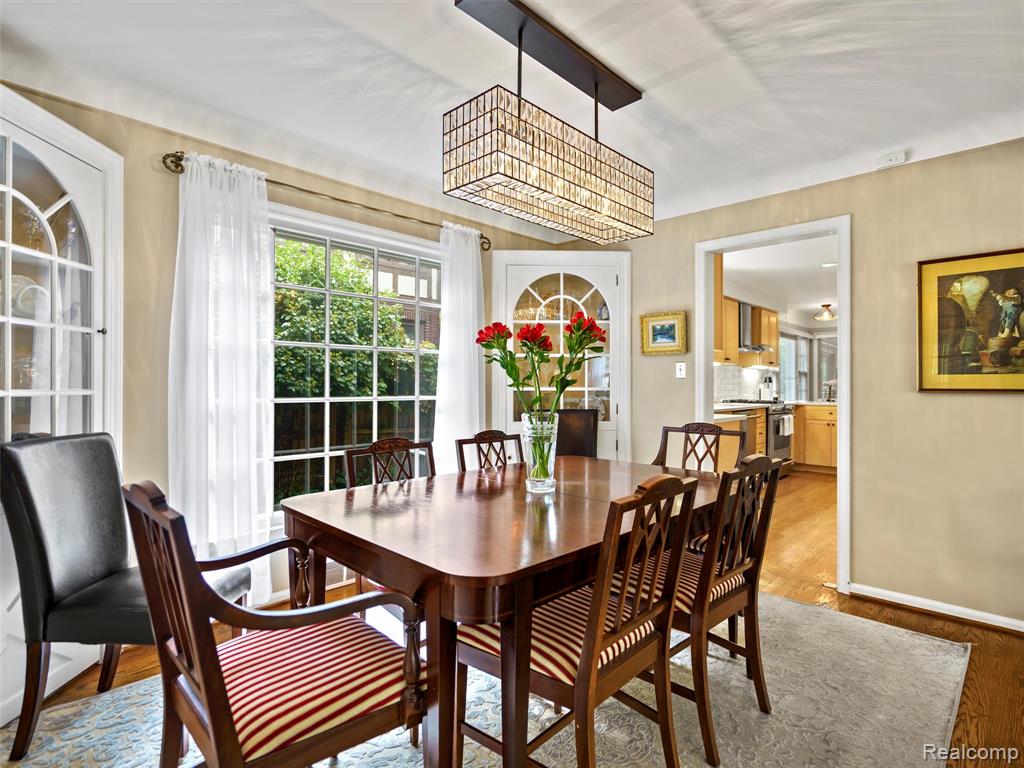 683 Lincoln Road, Grosse Pointe, MI 48230 — Photo 14