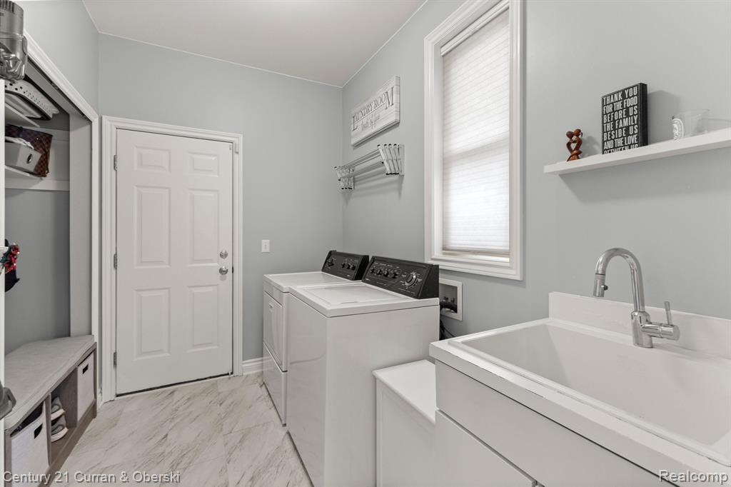 49957 JACKSON Lane, Canton, MI 48188 — Photo 43