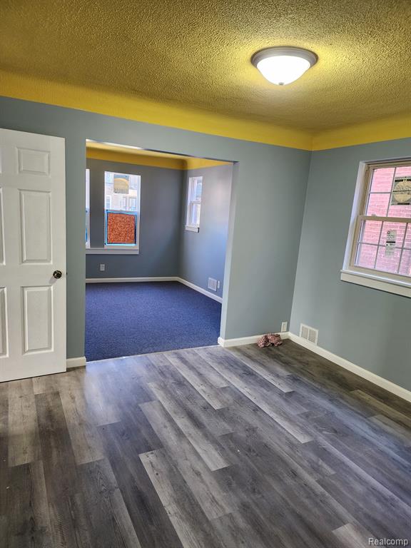 12767 SANTA ROSA Drive, Detroit, MI 48238 — Photo 4