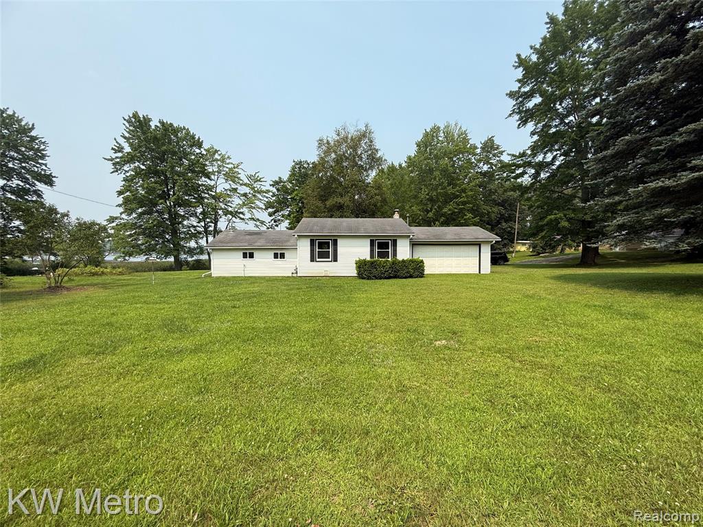 1834 Meadowview Street, Gladwin, MI 48624 — Photo 25