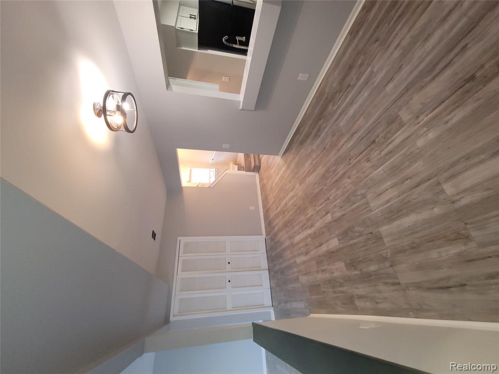 5858 Niles Drive, Troy, MI 48098 — Photo 9