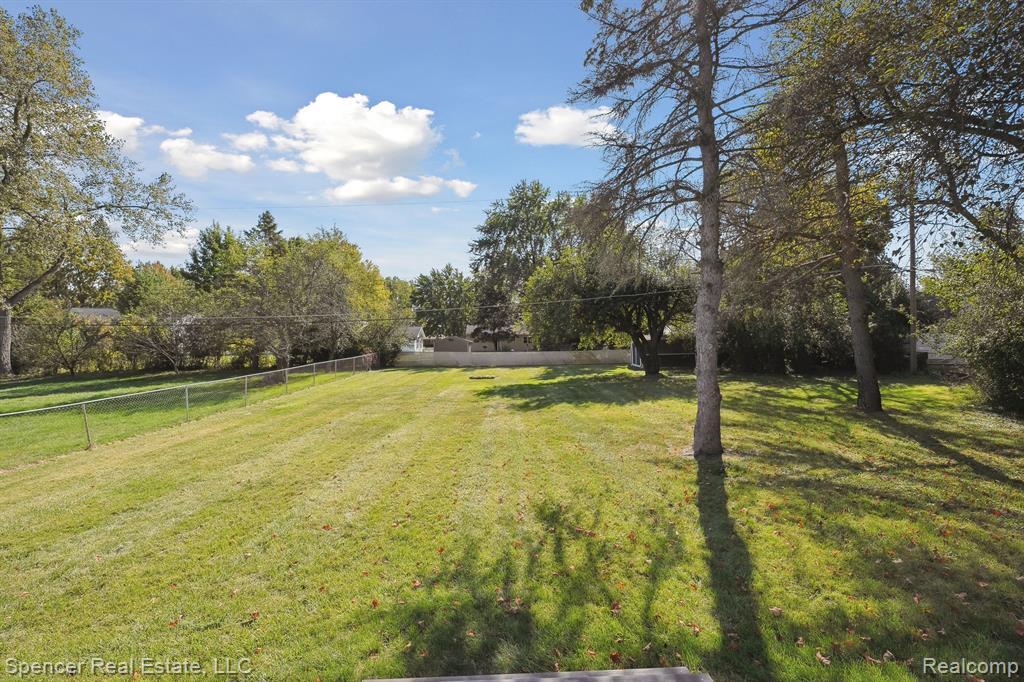44149 Durson Street, Novi, MI — Photo 40