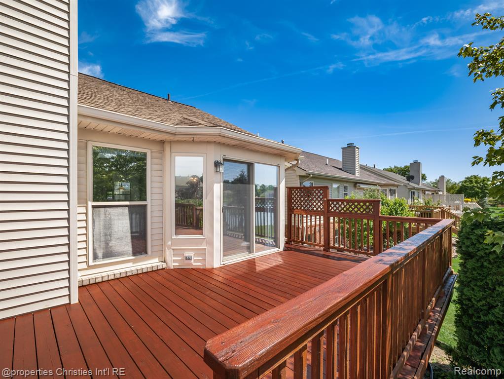 42833 HUNT CLUB Boulevard, Sterling Heights, MI 48314 — Photo 66