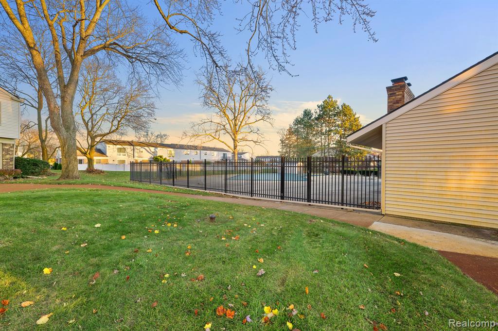 24435 BASHIAN Drive, Novi, MI — Photo 7
