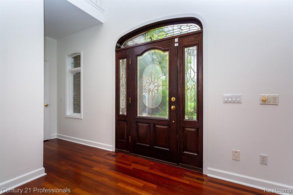 685 Dornoch Drive, Ann Arbor, MI 48103 — Photo 6