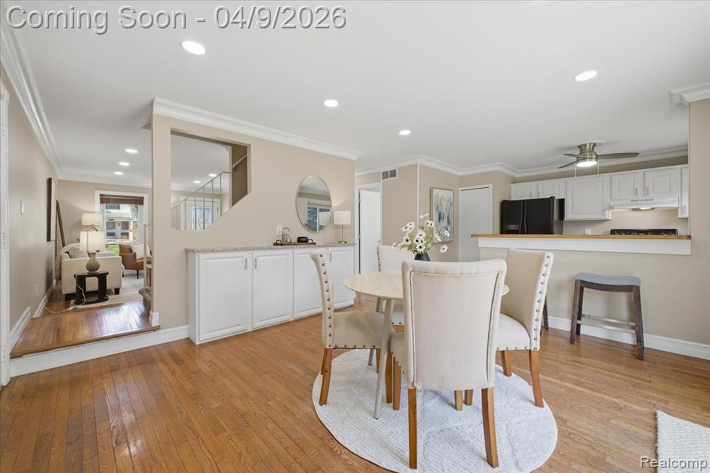 889 Hadley Road, Rochester Hills, MI 48333 — Photo 15