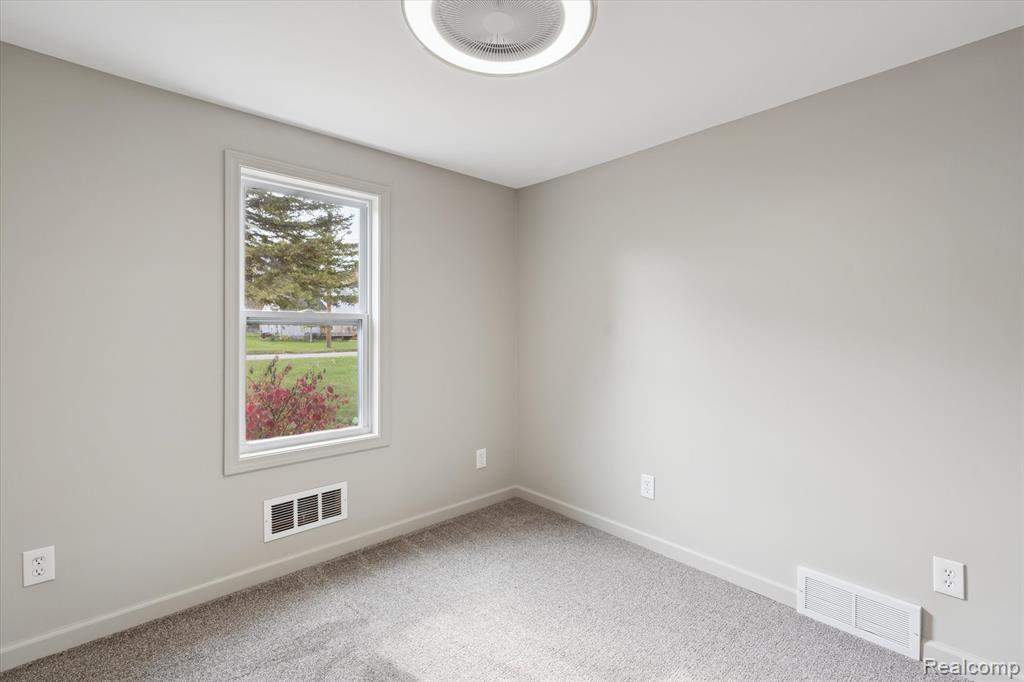 7231 Kessling Street, Davison, MI 48423 — Photo 18