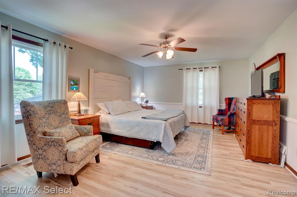 6181 Kings Scepter Court, Grand Blanc, MI 48439 — Photo 32