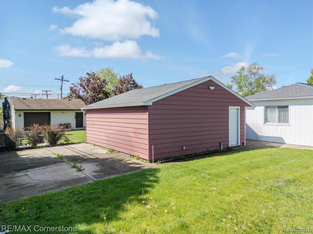 7018 BISON Street, Westland, MI — Photo 43
