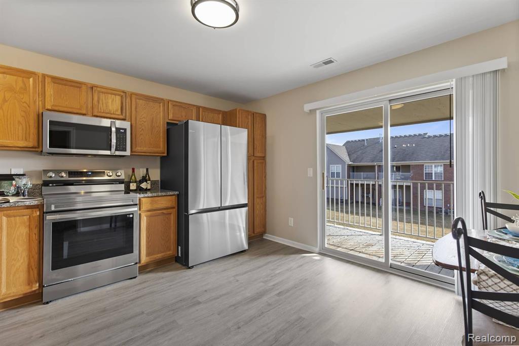 51828 LIONEL Lane, Chesterfield, MI — Photo 11