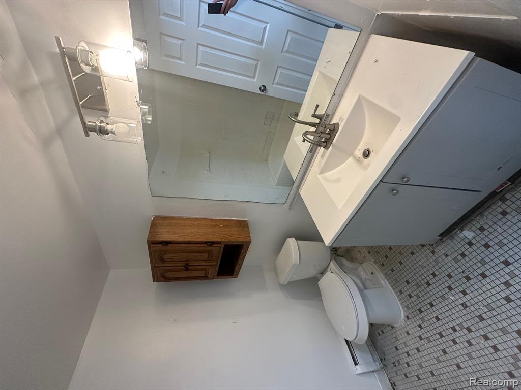4535 Cadieux # 18 and 42, Detroit, MI 48224 — Photo 8