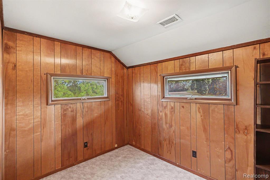 8751 Bath Road, Byron, MI 48418 — Photo 15