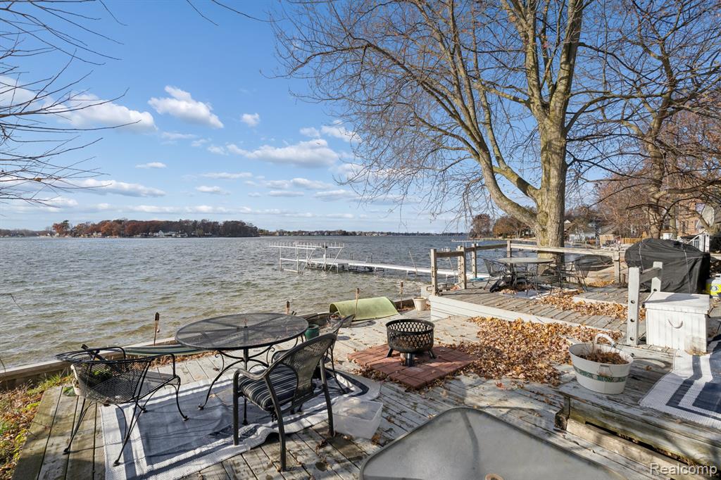 13056 Cussewago Drive, Fenton, MI 48430 — Photo 16