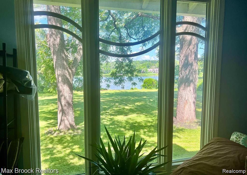 4995 LOCKHART Street, West Bloomfield, MI 48323 — Photo 5