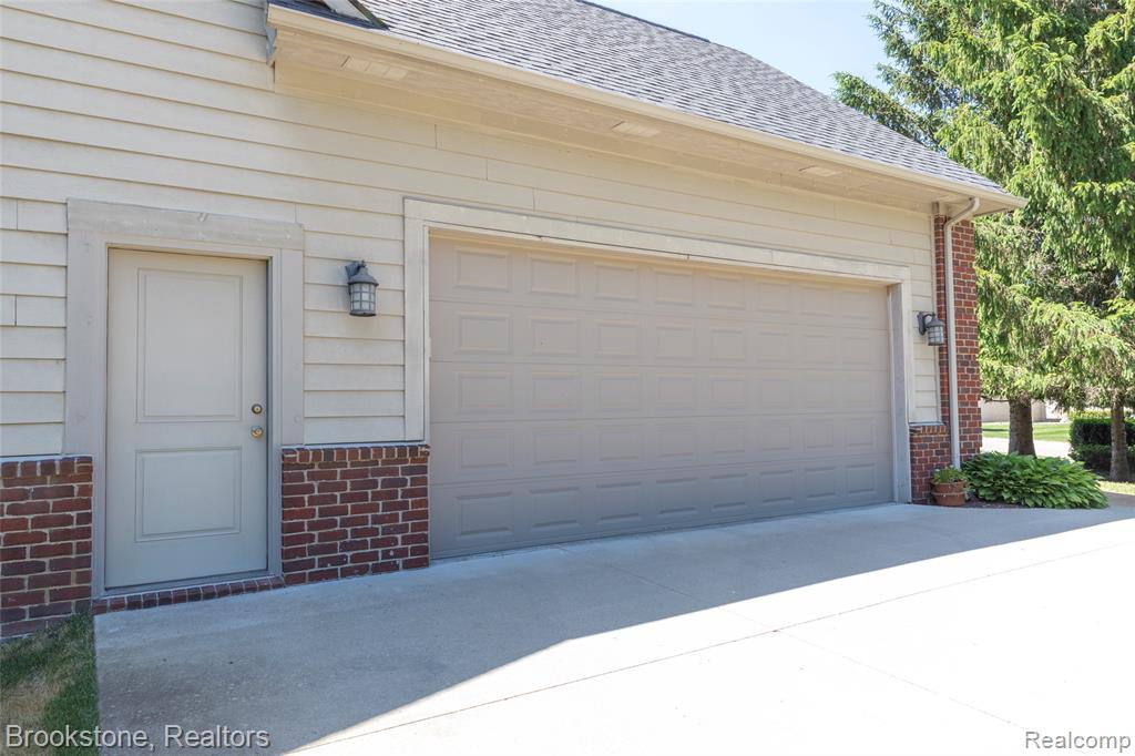 10295 Northridge Court, White Lake, MI — Photo 14