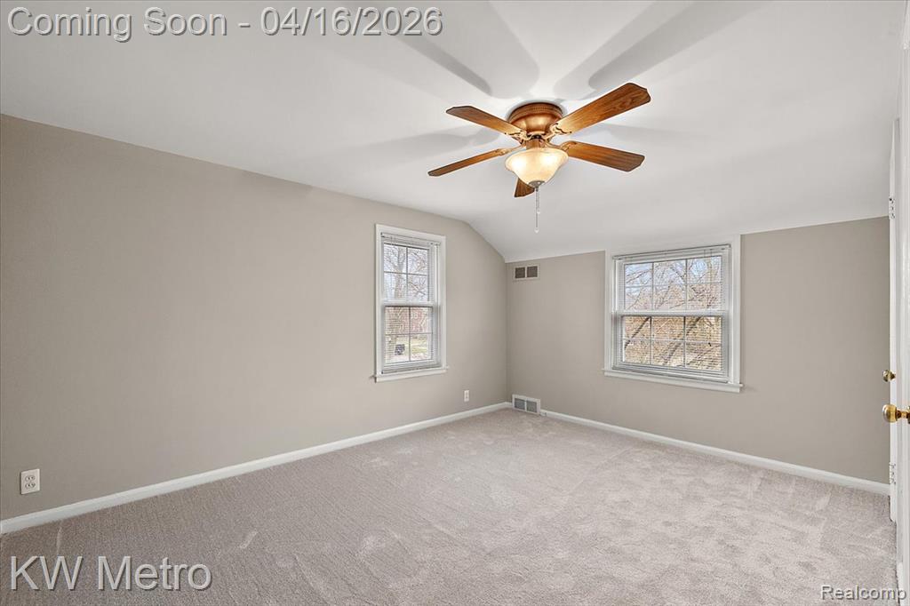 1904 Manchester Boulevard, Grosse Pointe Woods, MI 48236 — Photo 21