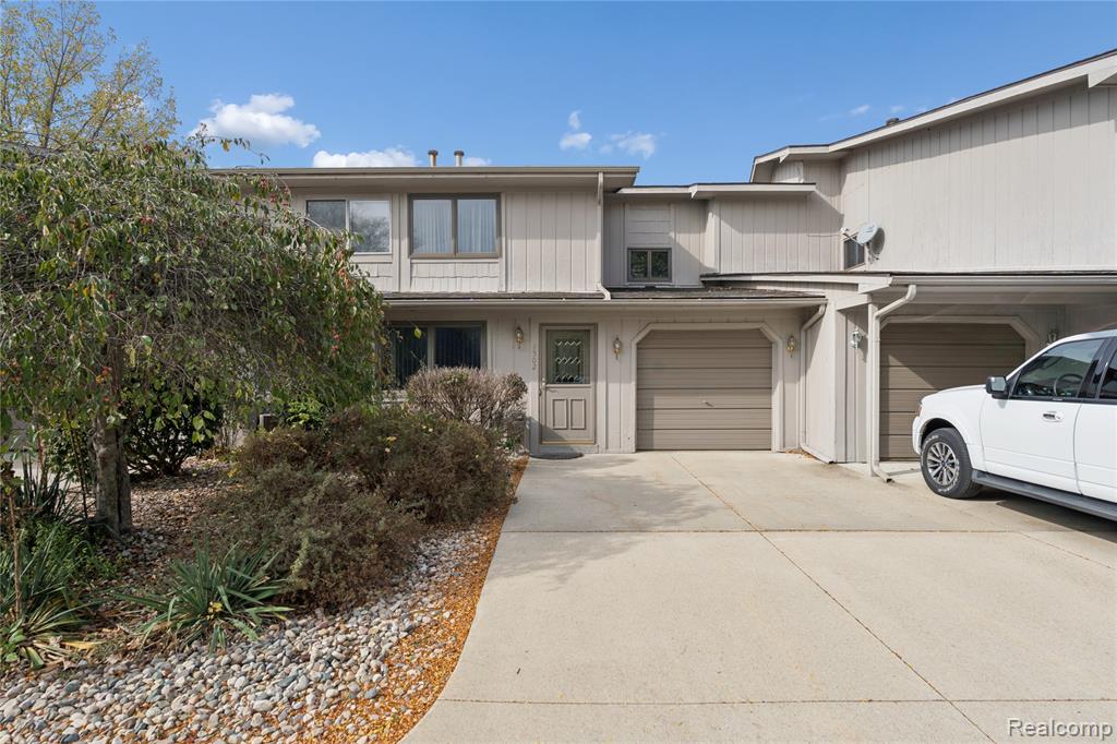 9502 Fenwin Drive, Grand Blanc, MI 48439 — Photo 3