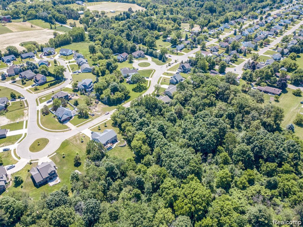 7480 Fairview Drive, Goodrich Vlg, MI — Photo 8