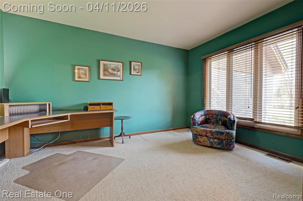 6400 Oak Hill Road, Ortonville, MI 48462 — Photo 6