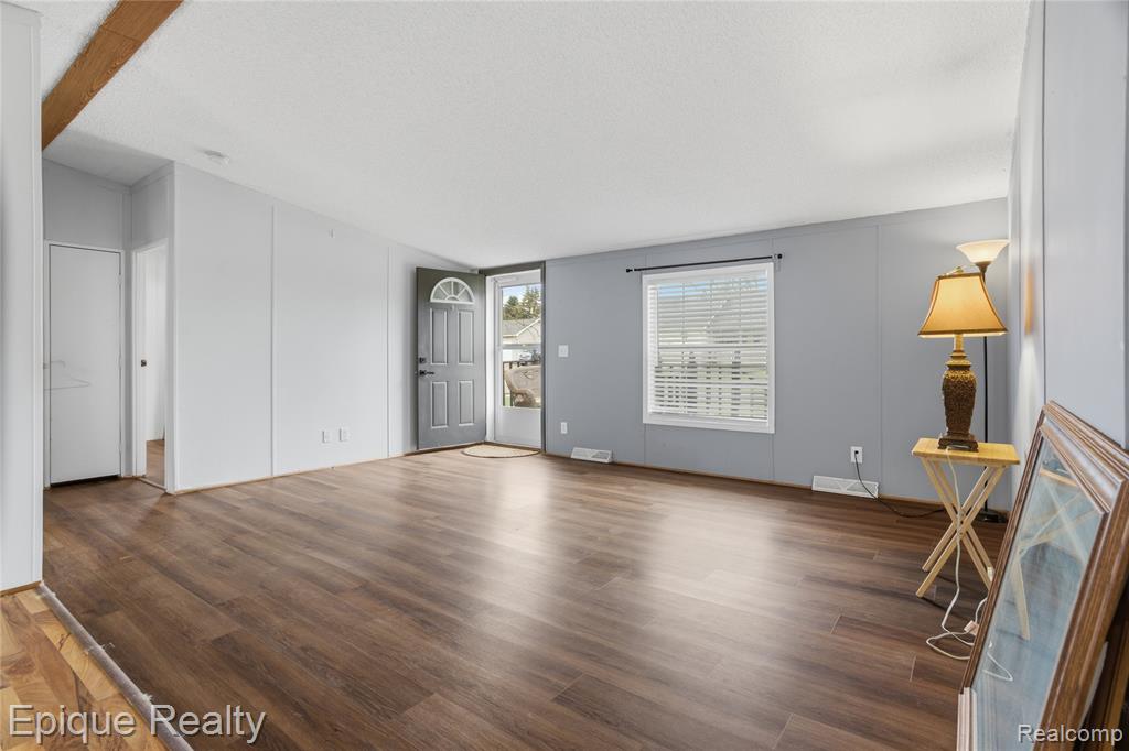 219 Clark Street, Yale, MI 48097 — Photo 13