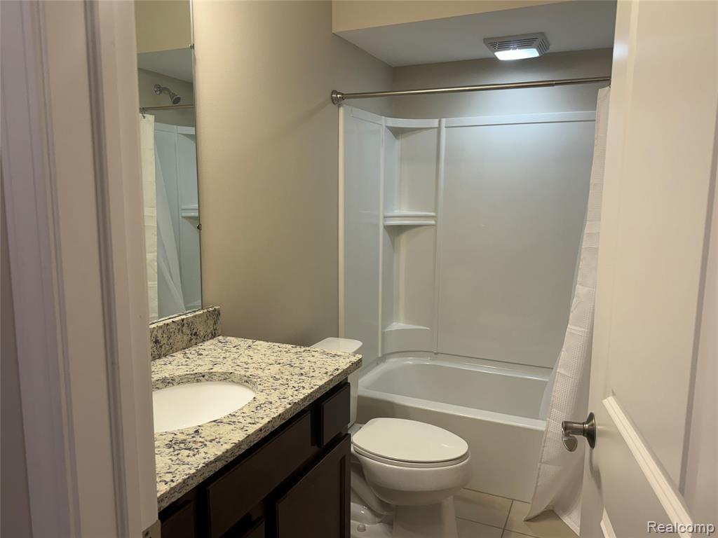 47757 Hillcrest Drive, Northville, MI — Photo 34