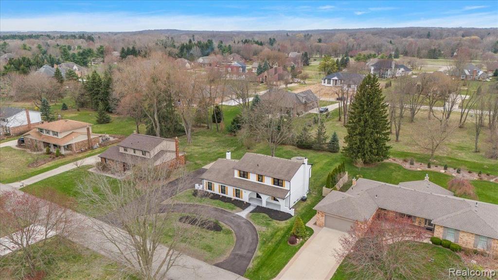 61561 N RIDGE Trail, Washington, MI — Photo 61
