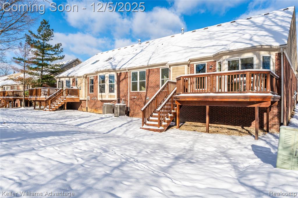 40827 Lenox Park Drive, Novi, MI 48377 — Photo 27