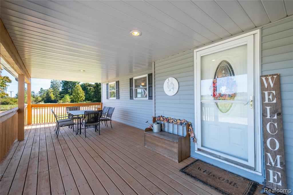 4985 Hollenbeck Road, Columbiaville, MI 48421 — Photo 2