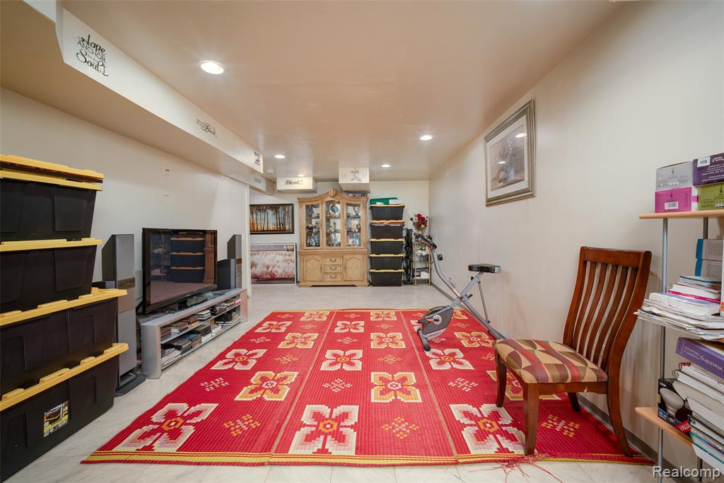 28136 Fortson Lane, Inkster, MI 48141 — Photo 22