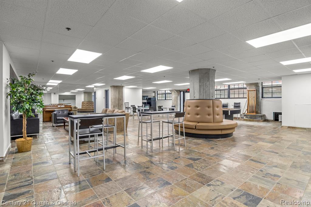 6533 E JEFFERSON Avenue, 50-238, Detroit, MI 48207 — Photo 32