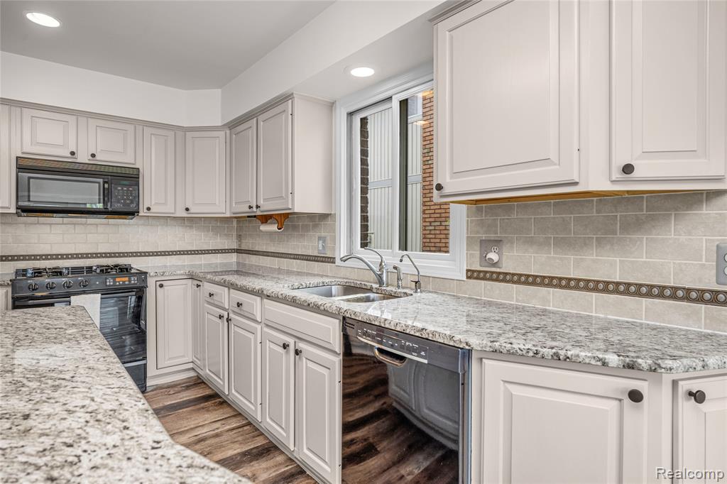 7236 Bluebill Street, Clay, MI 48001 — Photo 19