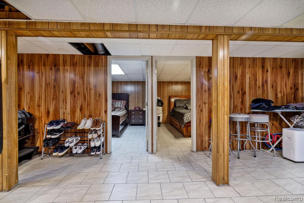 4908 Kadena Court, Sterling Heights, MI 48310 — Photo 32