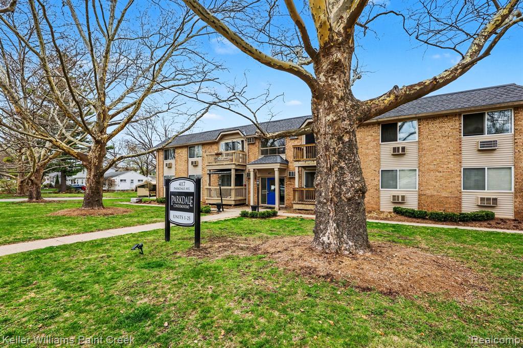 417 Parkdale Ave #20, Rochester, MI 48307 — front exterior