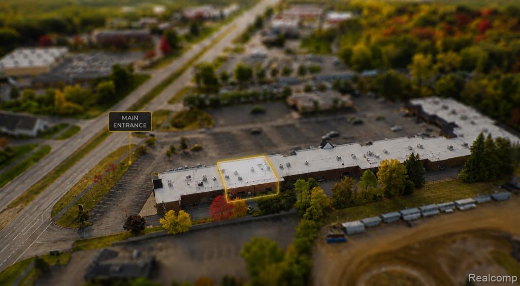 1188 South Lapeer Rd, Lake Orion, MI 48362
