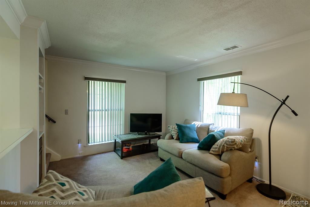 6908 W New Providence Way W, Canton, MI 48187 — Photo 7