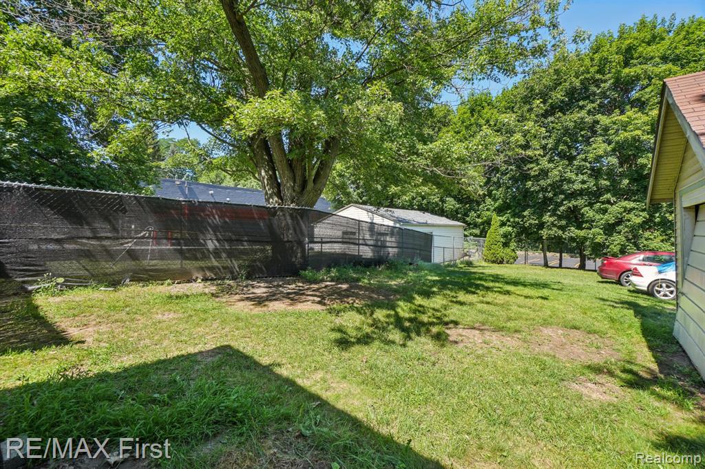 2931 Auburn Road, Auburn Hills, MI 48326 — Photo 28