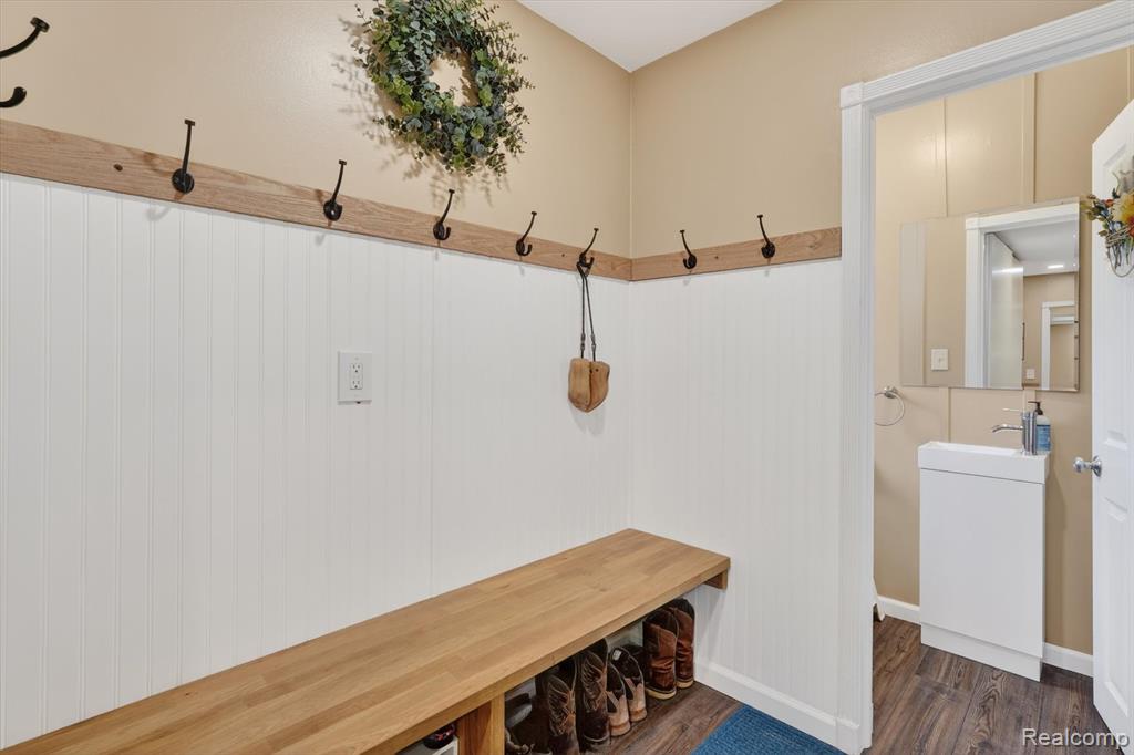 871 Windemere Drive, Brighton, MI 48114 — Photo 22