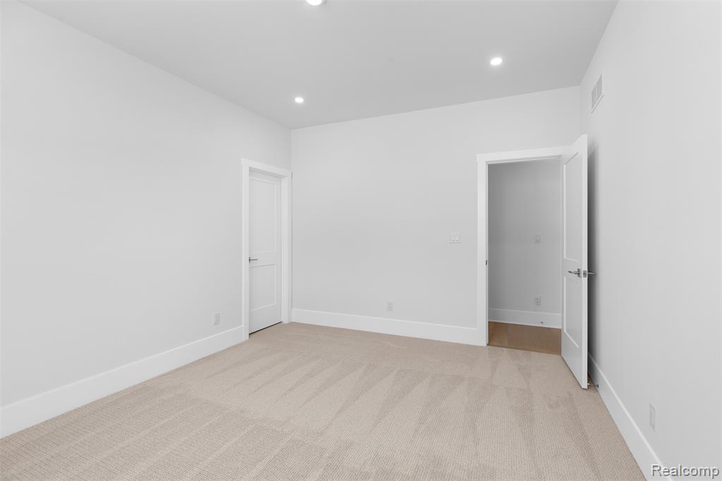 106 Apaloosa, Northville, MI, 48167