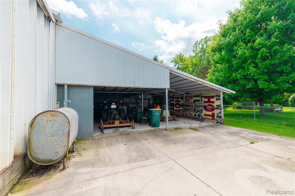 29463 Sibley Road, Romulus, MI 48174 — Photo 36
