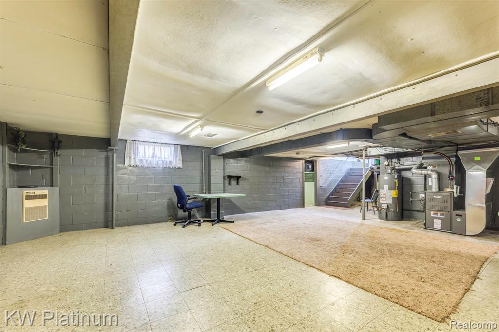 5930 Gratiot Avenue, St. Clair, MI 48079 — Photo 24