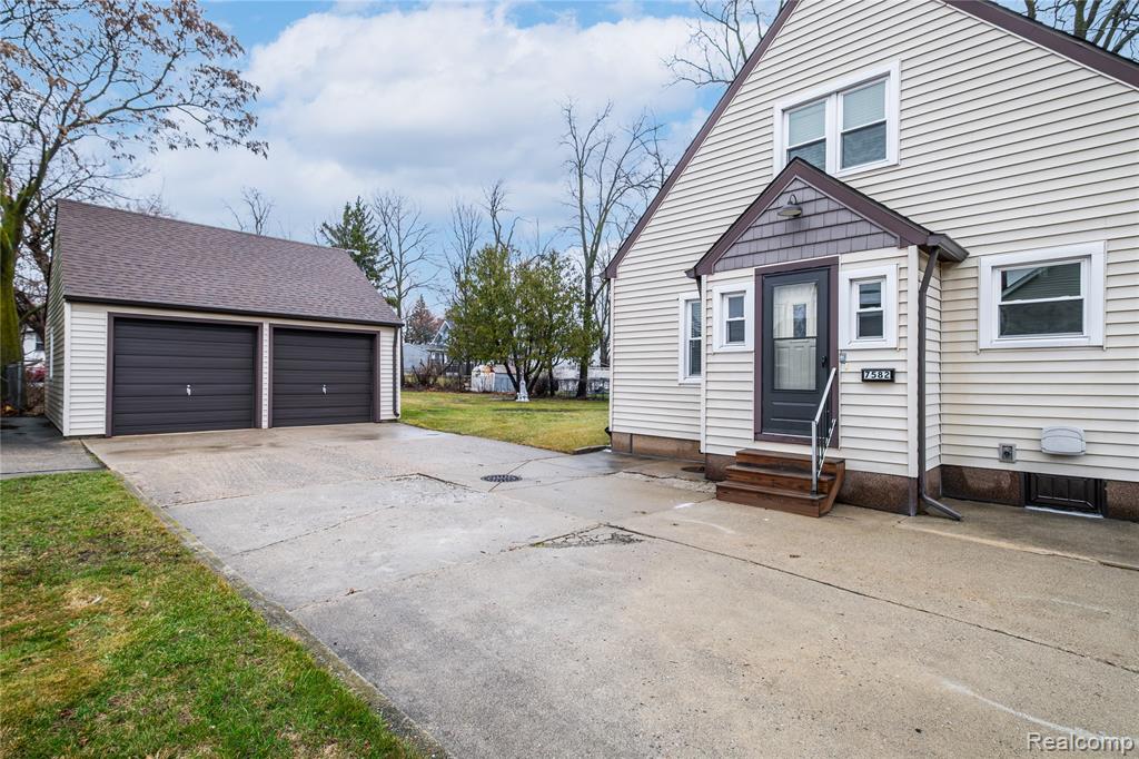 7582 Miller Road, Swartz Creek, MI 48473 — Photo 20
