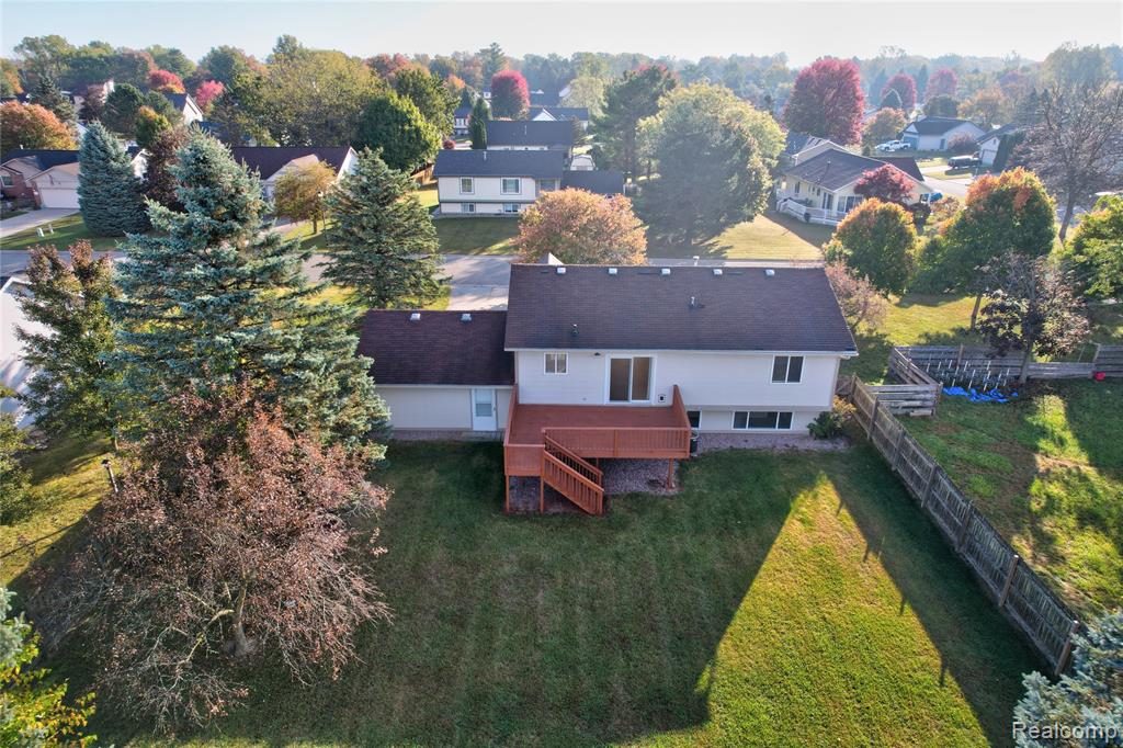 6068 Hearthside Place, Grand Blanc, MI 48439 — Photo 19