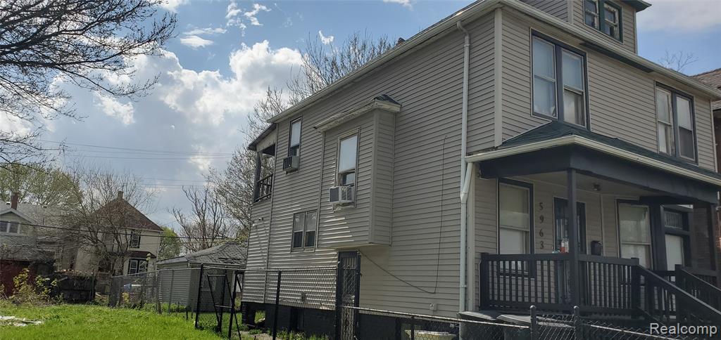5963 Iroquois Street, Detroit, MI 48213 — Photo 2