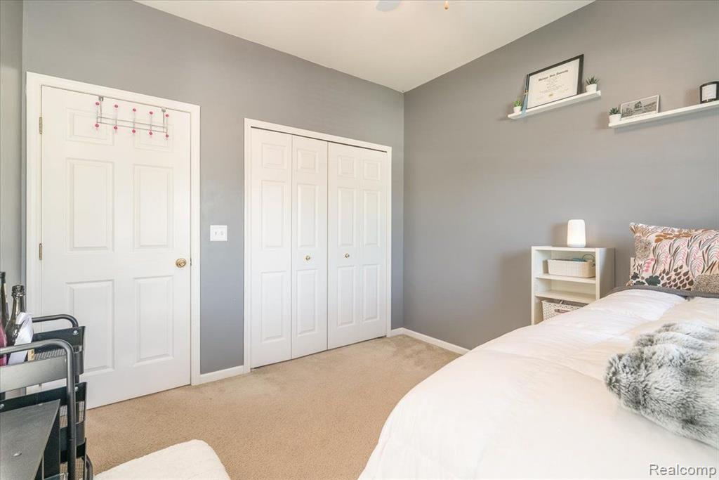 47037 MARINA Drive, Belleville, MI 48111 — Photo 20
