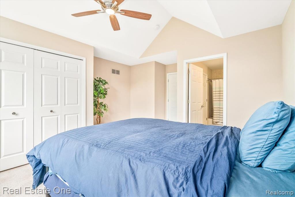 43543 Abbey Circle, Canton, MI 48187 — Photo 38