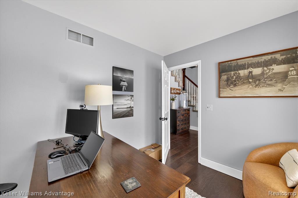 47707 Rochester Drive, Novi, MI — Photo 20