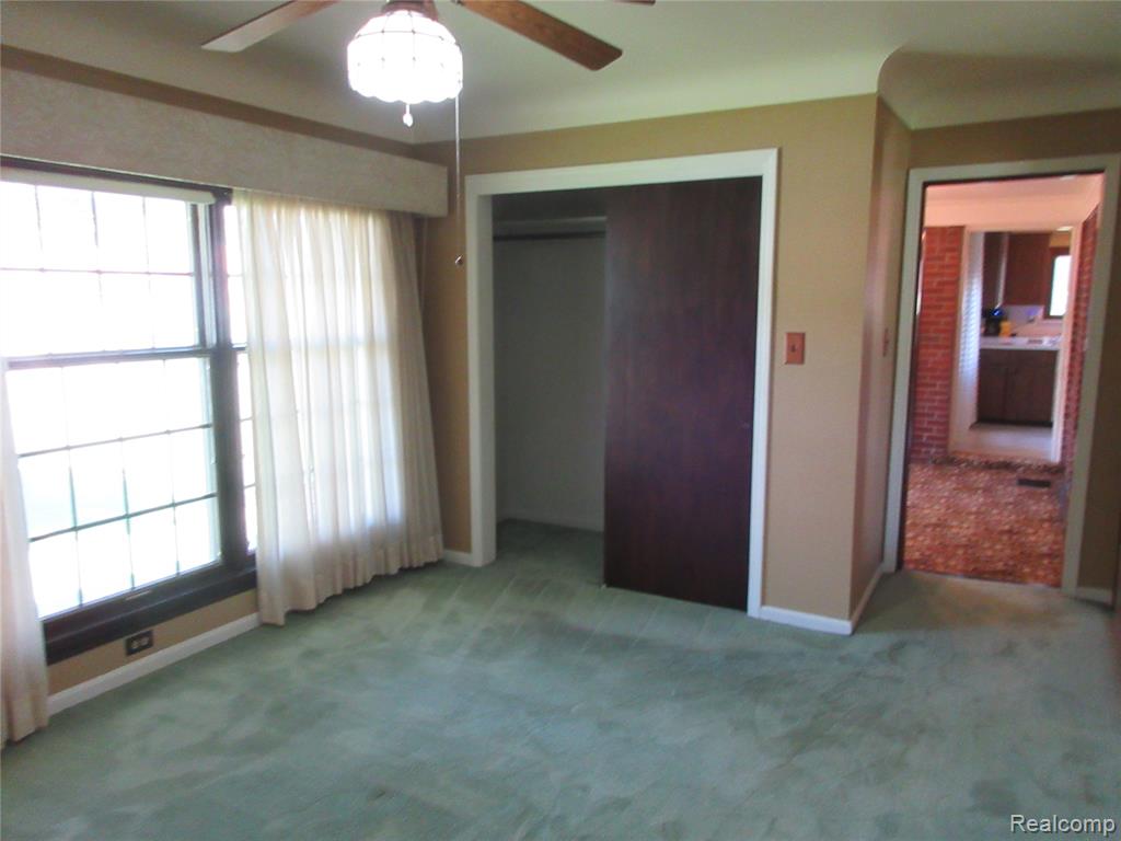 28325 Elmdale Street, Saint Clair Shores, MI 48081 — Photo 15