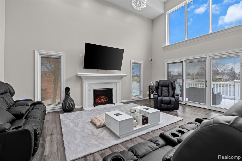 5615 Woodmire Drive, Shelby Twp, MI 48316 — Photo 9