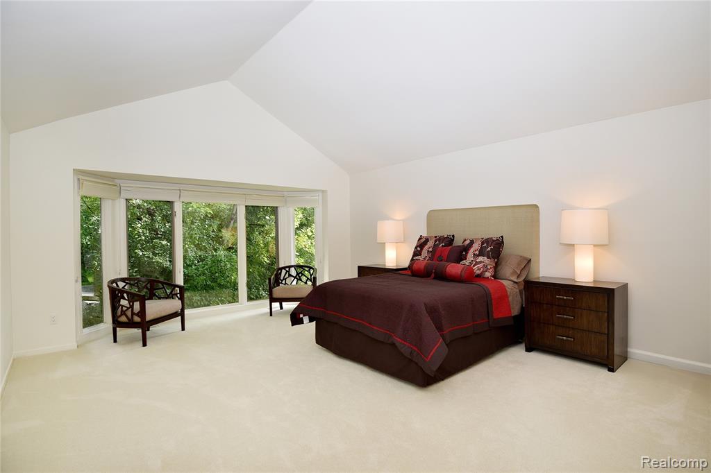 6536 Pleasant Lake Court, West Bloomfield, MI — Photo 22