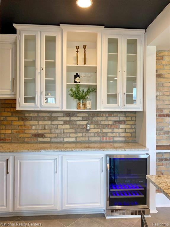 8120 #3G E Jefferson Avenue, Detroit, MI 48214 — Photo 13